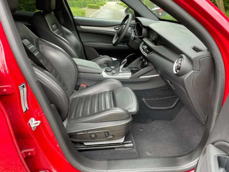 Alfa Romeo Stelvio 2.2 JTD 190pk / B tech / qv zetels / leder/camera BDO Cars