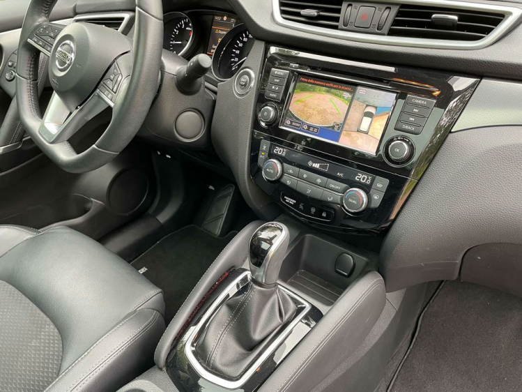 Nissan Qashqai 1.3 DIG-T DCT AUTOMAAT / NAVI / CAMERA / GARANTIE BDO Cars