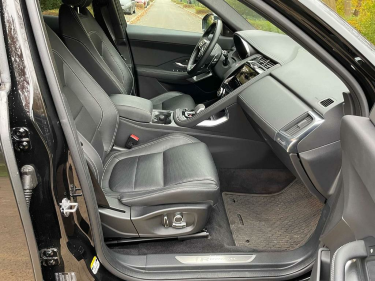 Jaguar E-Pace 1.5 T HYBRID R-Dynamic / 1st EIGENAAR / GARANTIE BDO Cars