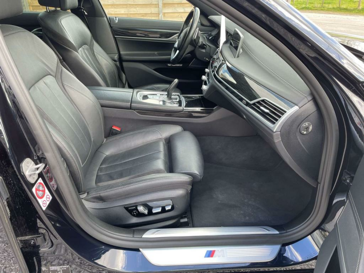 BMW 740 740eA Plug-In Hybrid M-Pack /HARMAN KARDON/HEAD UP BDO Cars