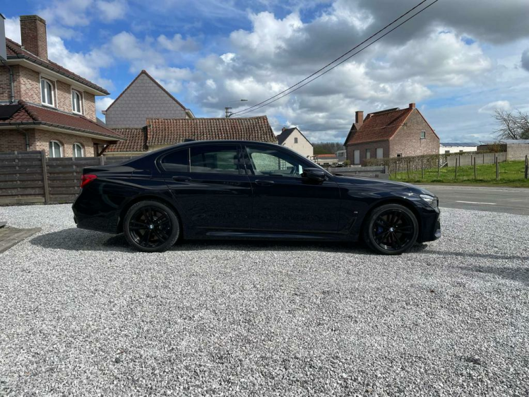 BMW 740 740eA Plug-In Hybrid M-Pack /HARMAN KARDON/HEAD UP BDO Cars