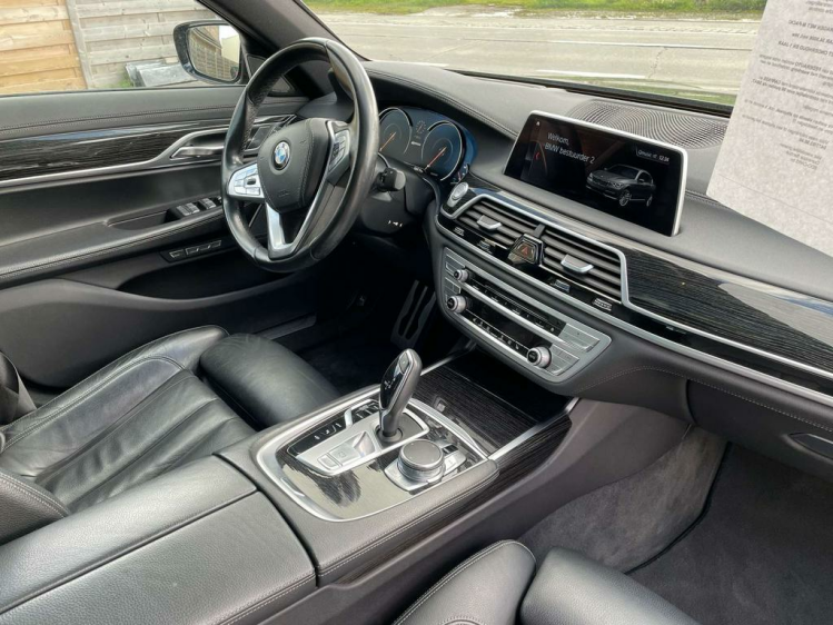 BMW 740 740eA Plug-In Hybrid M-Pack /HARMAN KARDON/HEAD UP BDO Cars