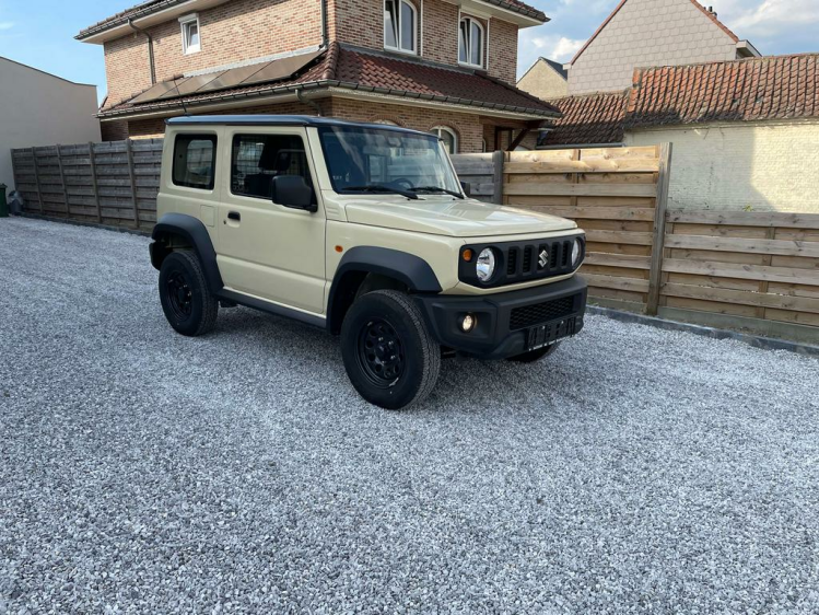 Suzuki Jimny 1.5 GL / 4X4 / NAVI / LED / LICHT VRACHT /GARANTIE BDO Cars