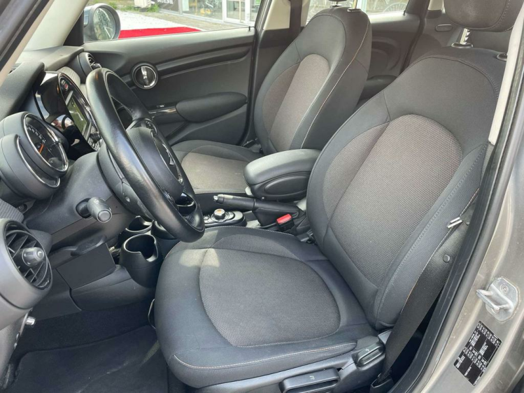 MINI Cooper 1.5i 5 deurs 1st EIGENAAR / NAVI / BTW / GARANTIE BDO Cars