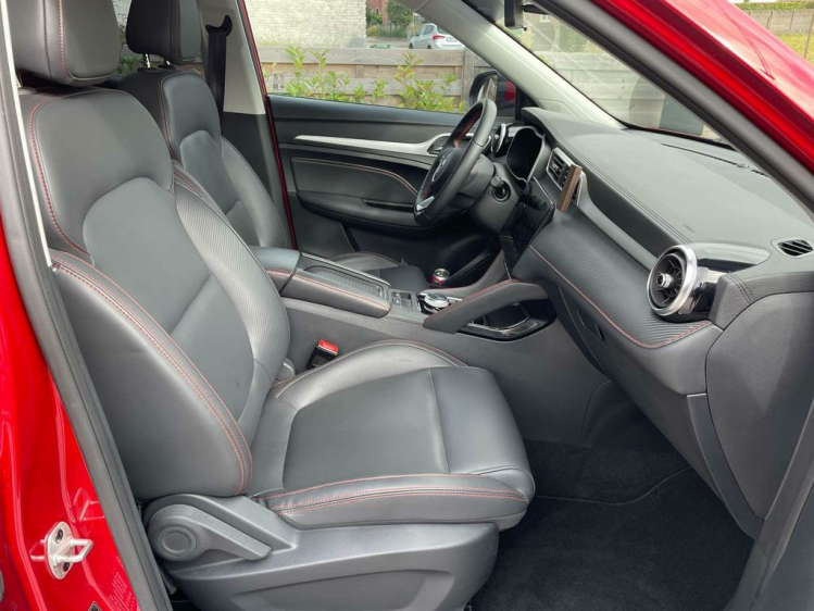 MG ZS 72 kWh EV Luxury Long Range FULL 4,5 JAAR GARANTIE BDO Cars