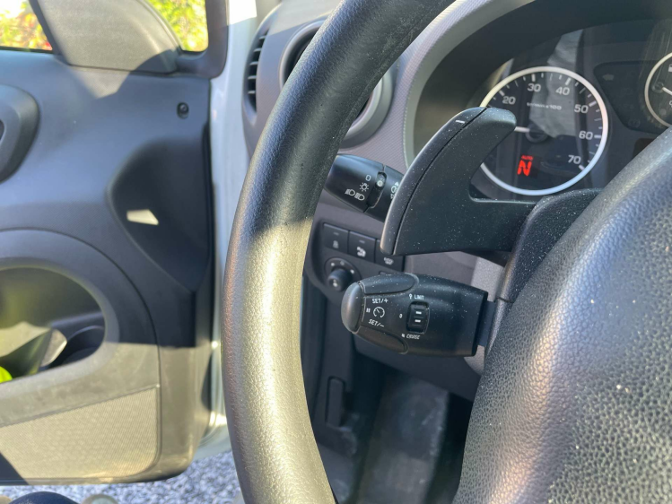 Peugeot Partner 1.6 e-HDi 90 automaat 3900€ incl. btw BDO Cars