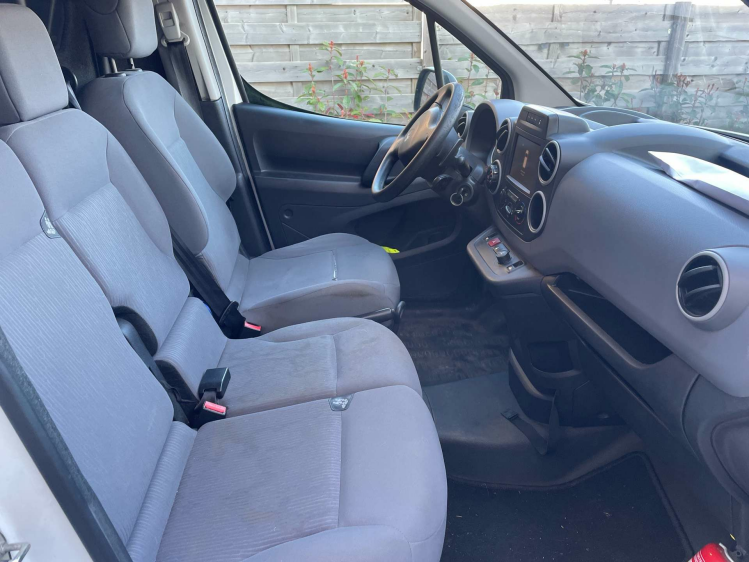 Peugeot Partner 1.6 e-HDi 90 automaat 3900€ incl. btw BDO Cars