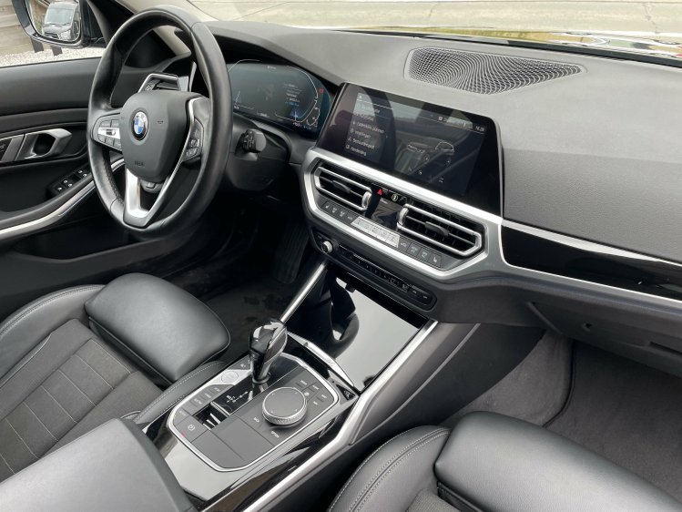 BMW 330 330e Touring Aut. 1st Eig / garantie / BTW aftrek. BDO Cars