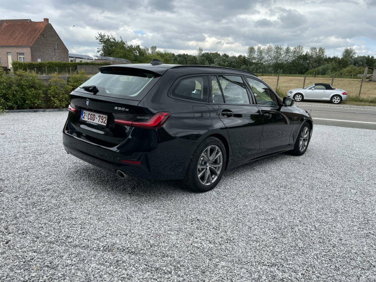 BMW 330 e Touring Aut. 1st Eig / garantie / BTW aftrek. BDO Cars
