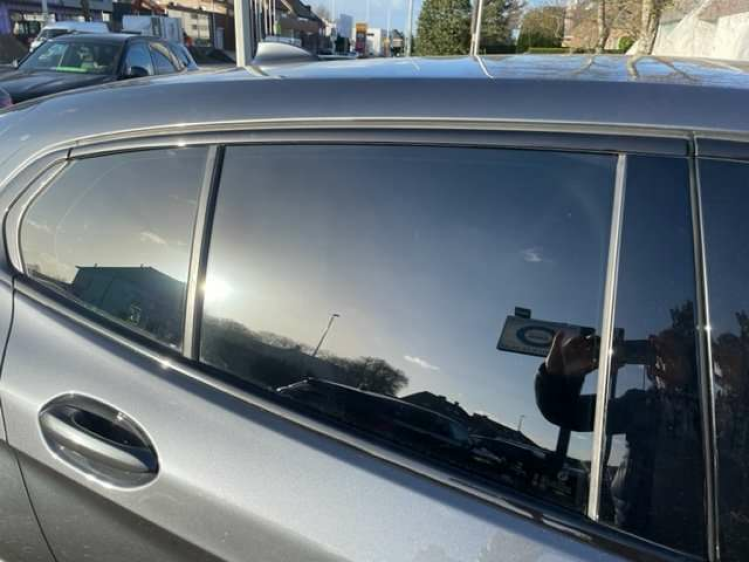 BMW 118 i SPORTLINE/NAVI18