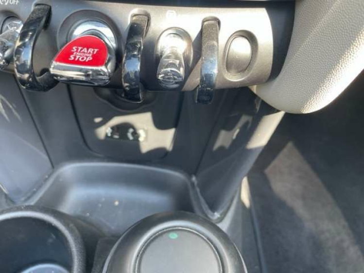 MINI Cooper Cabrio 1.5/SPORTZETELS/ALU/PDC*22000KM* Geert De Bock