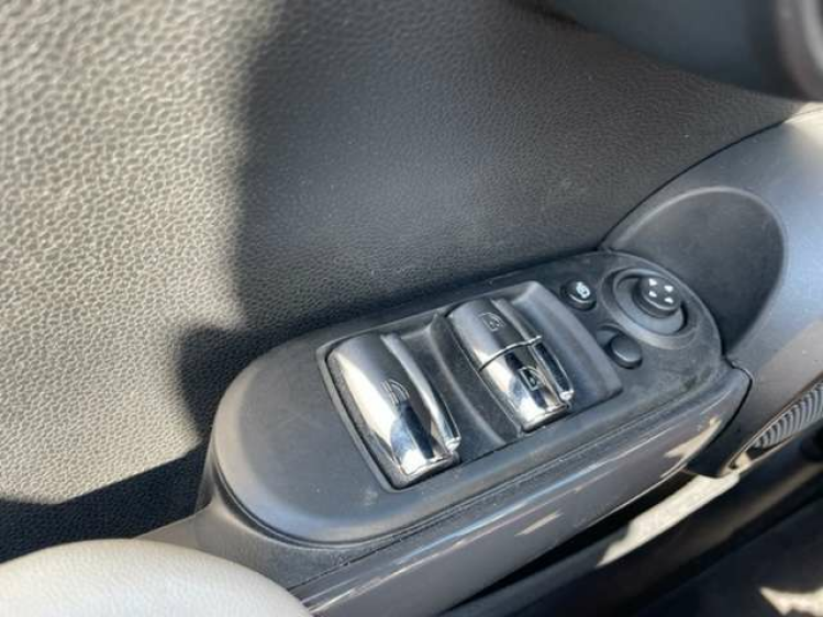 MINI Cooper Cabrio 1.5/SPORTZETELS/ALU/PDC*22000KM* Geert De Bock