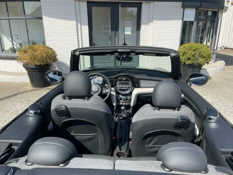 MINI Cooper Cabrio 1.5/SPORTZETELS/ALU/PDC*22000KM* Geert De Bock