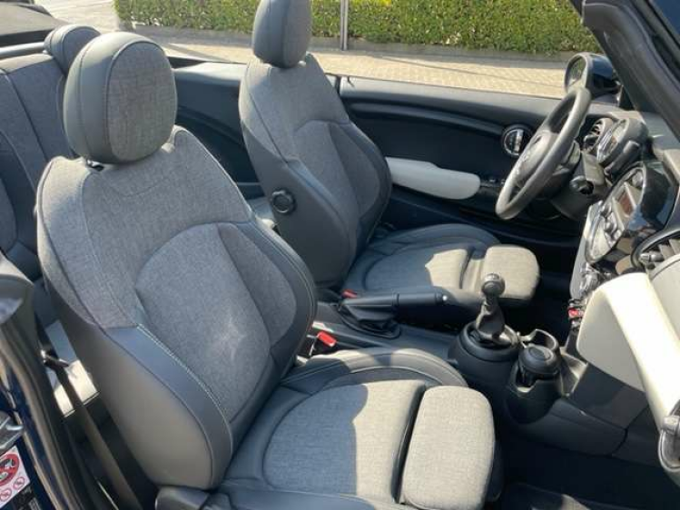 MINI Cooper Cabrio 1.5/SPORTZETELS/ALU/PDC*22000KM* Geert De Bock