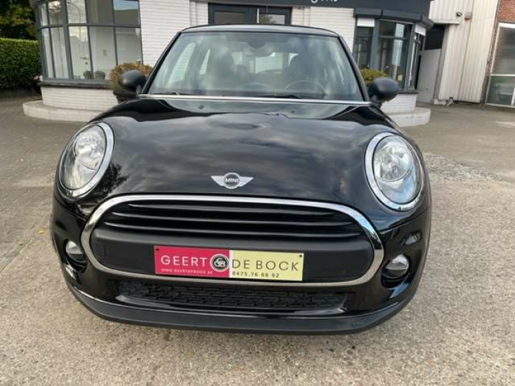 MINI One A SPORT/AUTOMAAT/NAVI/17