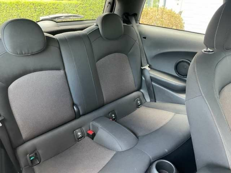 MINI One A SPORT/AUTOMAAT/NAVI/17