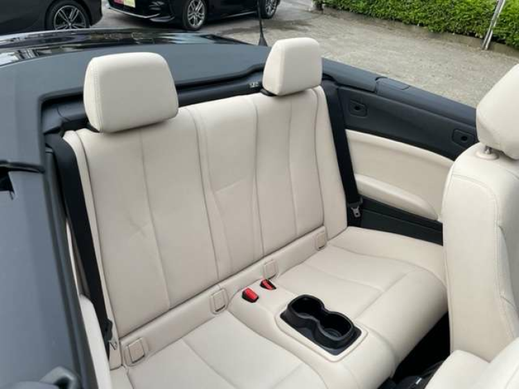BMW 218 2 CABRIO AUT/LEDER/NAVI/*VERKOCHT* Geert De Bock