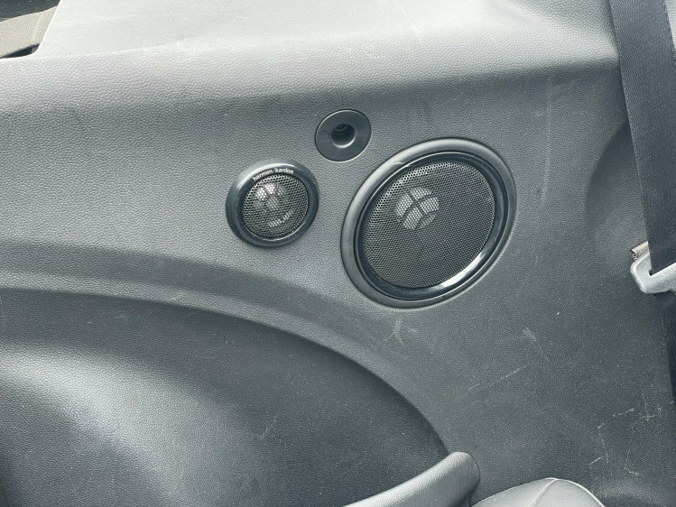 MINI Cooper Cabrio AUT/H. KARDON/NAVI/17