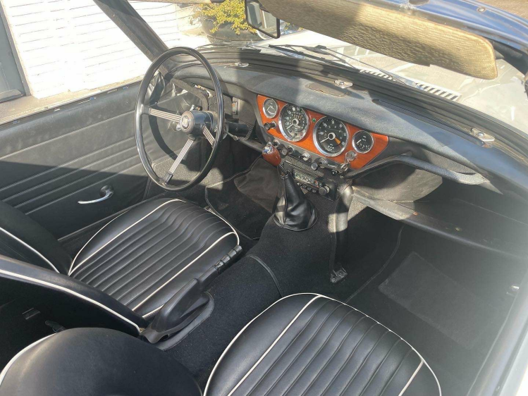 Triumph Spitfire MK3 CABRIOLET/ OLDTIMER Geert De Bock