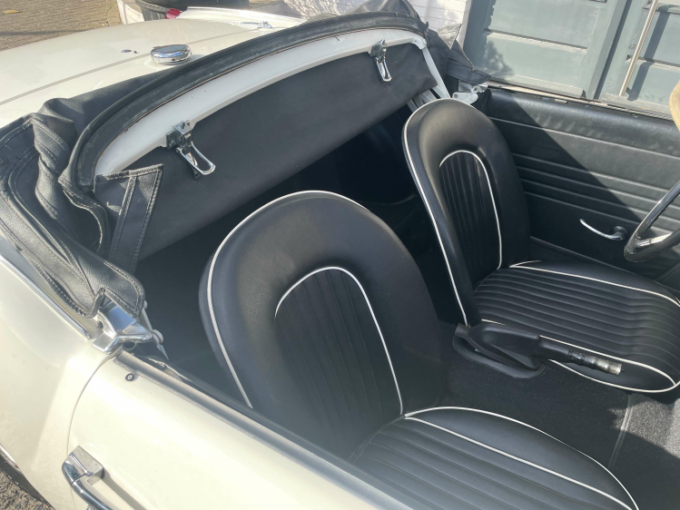 Triumph Spitfire MK3 CABRIOLET/ OLDTIMER Geert De Bock