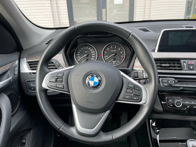 BMW X1 X LINE/NAVI/PANO DAK/LEDER/PDC/ALU*VERKOCHT Geert De Bock