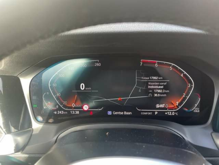 BMW 330 3 TOURING AUT/M SPORTPAKKET/LIVE COCKPIT! Geert De Bock