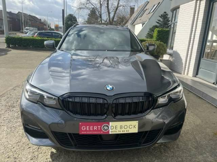 BMW 330 3 TOURING AUT/M SPORTPAKKET/LIVE COCKPIT! Geert De Bock