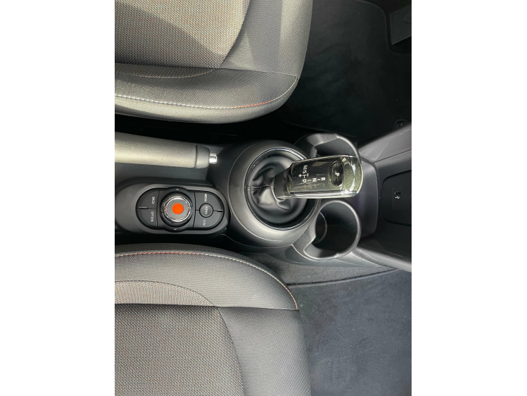 MINI Cooper Cabrio DCT/CABRIO/PDC/ZETELVERW./ALU Geert De Bock