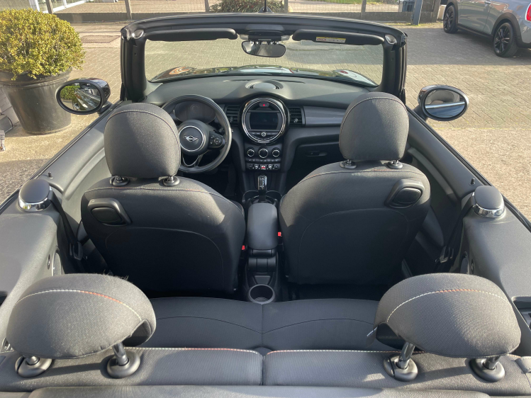 MINI Cooper Cabrio DCT/CABRIO/PDC/ZETELVERW./ALU Geert De Bock