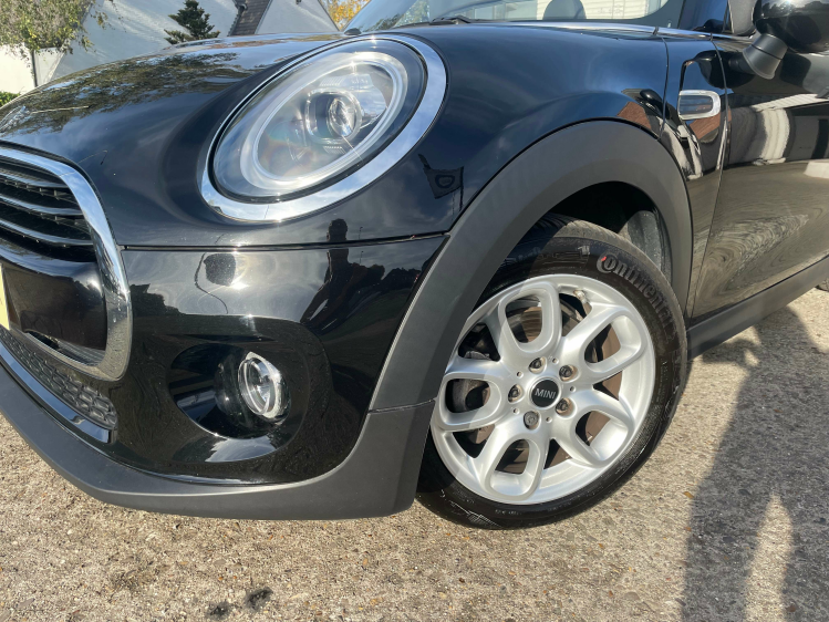 MINI Cooper Cabrio DCT/CABRIO/PDC/ZETELVERW./ALU Geert De Bock