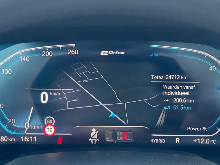 BMW X5 xDrive45e /MSPORT/PANO/LAZER/21