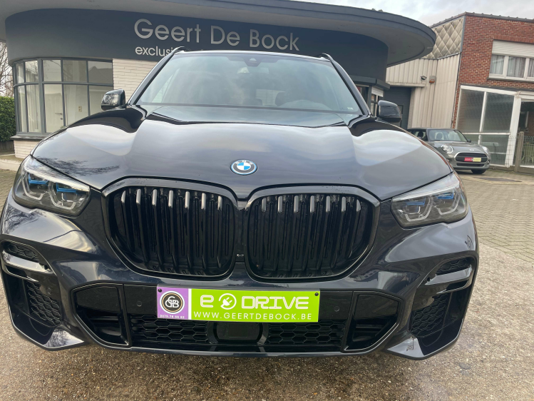 BMW X5 xDrive45e /MSPORT/PANO/LAZER/21