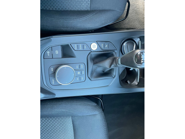 BMW 118 118i SPORT NAVI/PDC/ALU Geert De Bock