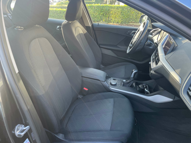 BMW 118 118i SPORT NAVI/PDC/ALU Geert De Bock