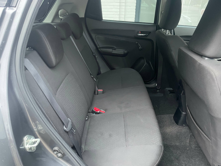 Suzuki Swift 1.2i SHVS GL 12V/HYBRIDE/CAMERA/PDC/ALU Geert De Bock