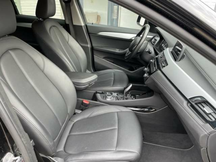 BMW X2 iA sDrive18/SPORT/NAVI/LEDER/PDC/ALU*VERKOCHT* Geert De Bock