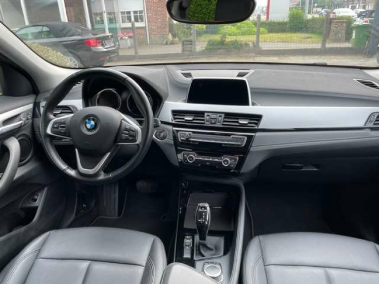 BMW X2 iA sDrive18/SPORT/NAVI/LEDER/PDC/ALU*VERKOCHT* Geert De Bock
