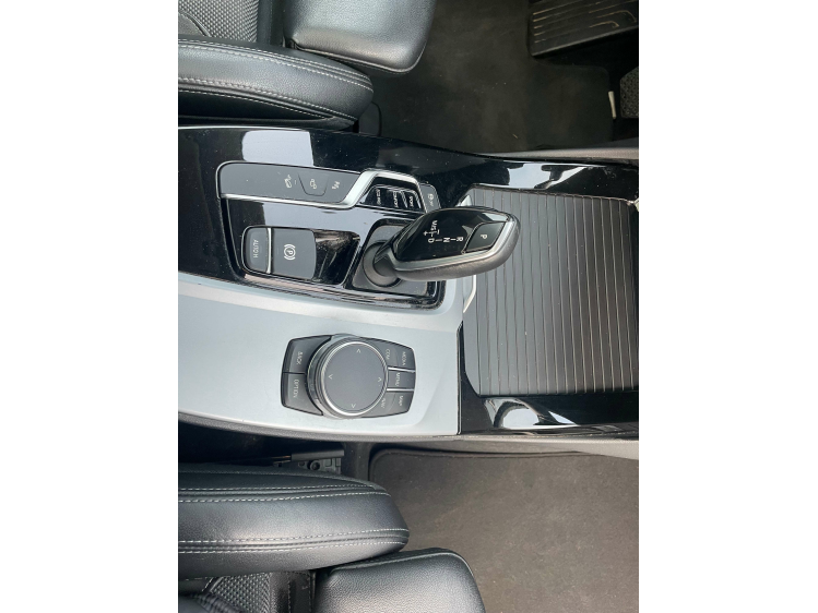 BMW X3 2.0 dA xDrive/NAVI/PANO/CAMERA/19