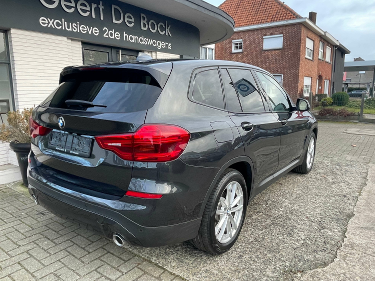 BMW X3 2.0 dA xDrive/NAVI/PANO/CAMERA/19