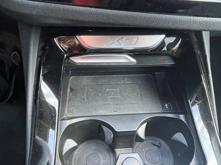 BMW X3 2.0 dA xDrive/NAVI/PANO/CAMERA/19