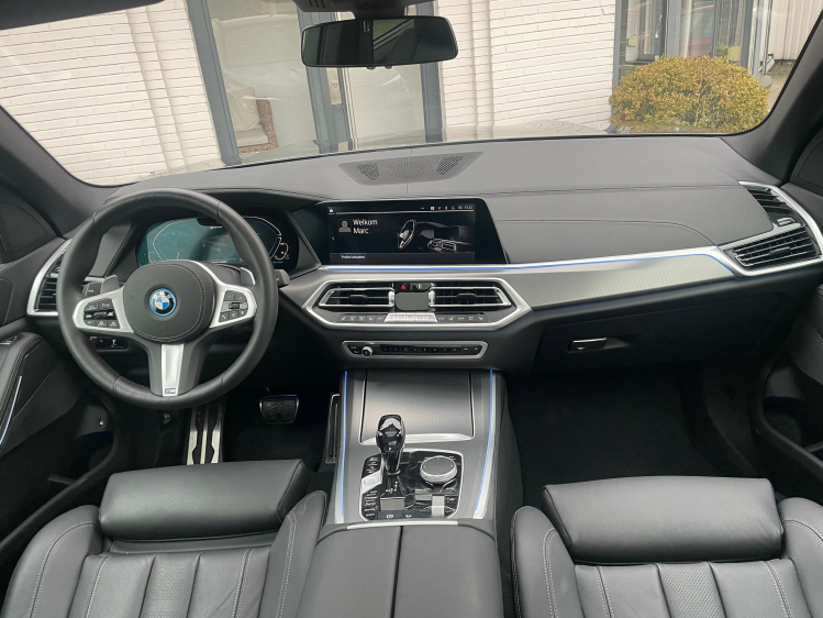 BMW X5 3.0AS xDrive45e /M SPORT/PANO DAK/20