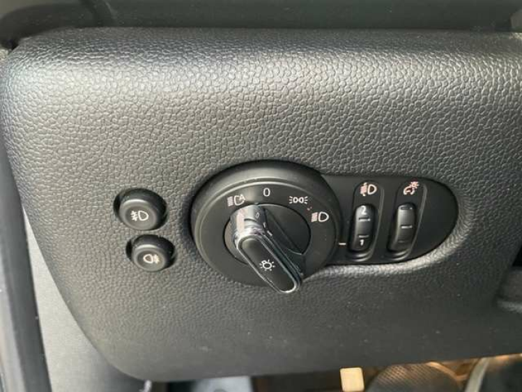 MINI One A SPORT/AUT.NAVI/17