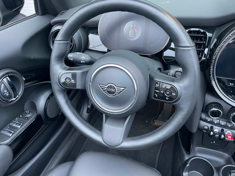 MINI Cooper Cabrio 1.5A OPF DCT Geert De Bock