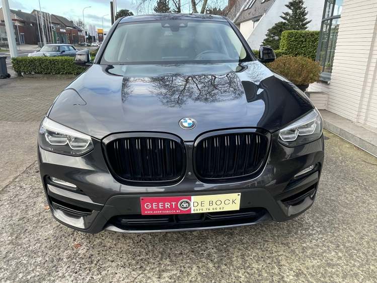 BMW X3 2.0 dA xDrive/NAVI/PANO/CAMERA/19