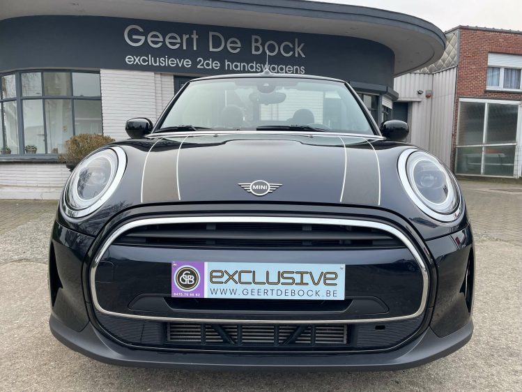 MINI Cooper Cabrio 1.5AUT/ SPORTNAVI/CAMERA/LEDER/PDC*VERKOCHT* Geert De Bock