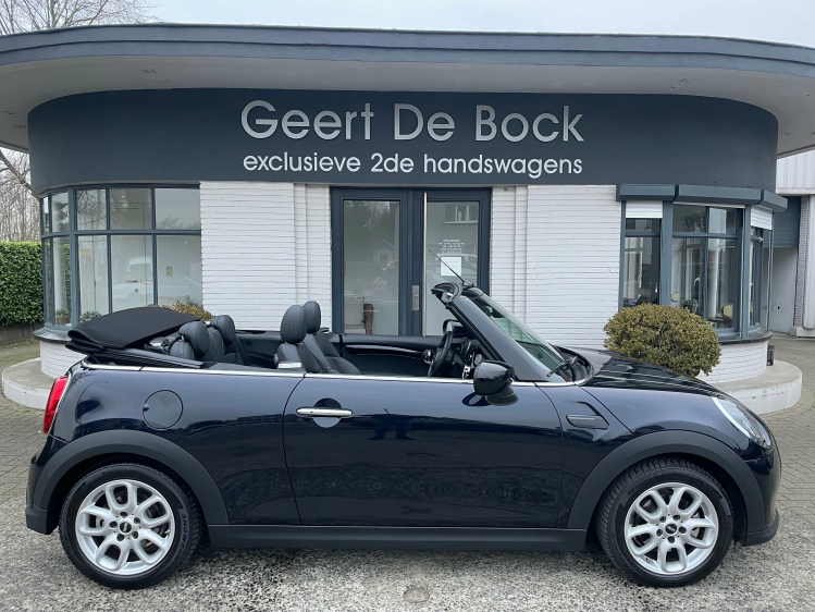 MINI Cooper Cabrio 1.5AUT/ SPORTNAVI/CAMERA/LEDER/PDC*VERKOCHT* Geert De Bock