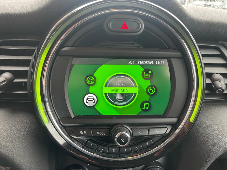 MINI One 1.5/ZELTELVERWARMING/PDC/ALU BLACK Geert De Bock