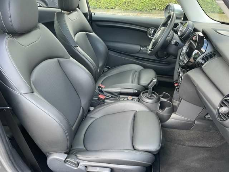 MINI One 1.5AUT/SPORTZET/PANODAK/PDC/ALU black Geert De Bock