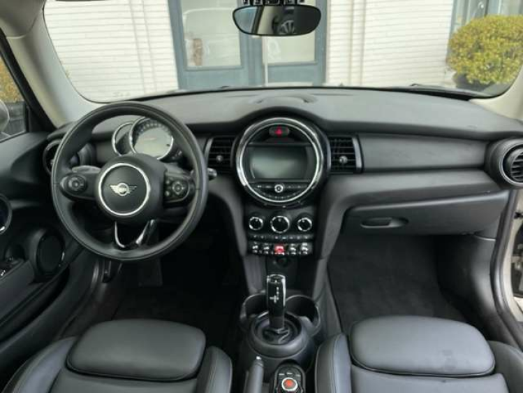 MINI One 1.5AUT/SPORTZET/PANODAK/PDC/ALU black Geert De Bock