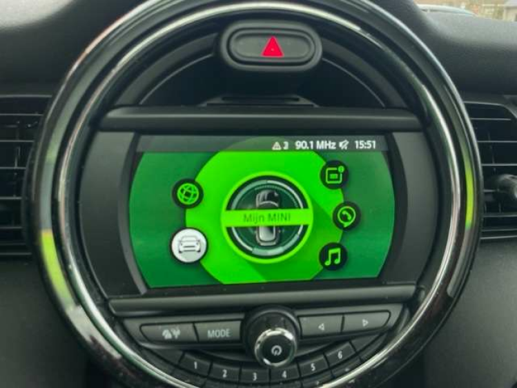 MINI One 1.5AUT/SPORTZET/PANODAK/PDC/ALU black Geert De Bock